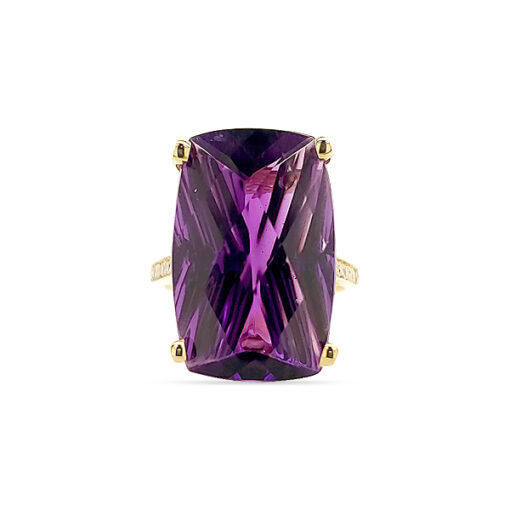 AMETHYST AND DIAMOND RING