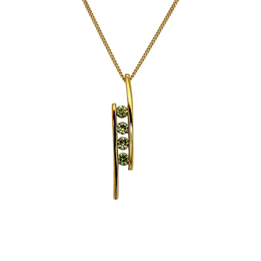 RUSSIAN DEMANTOID GARNET PENDANT