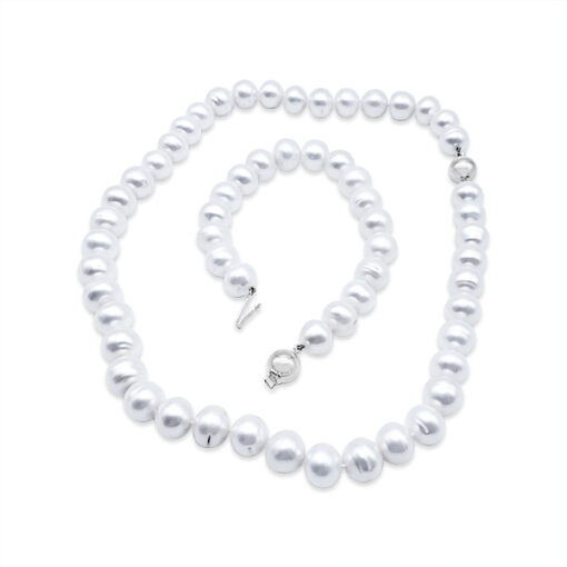 PEARL NECKLACES AND BRACELET SET