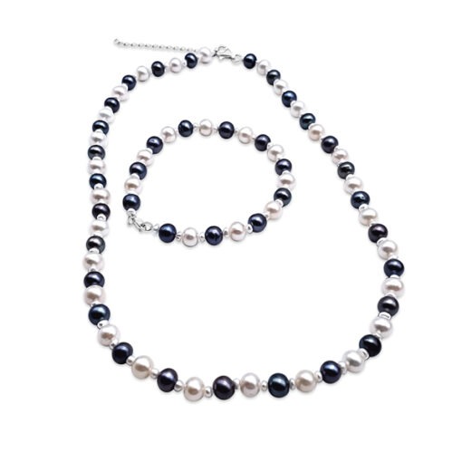 PEARL NECKLACE AND BRACELET SET