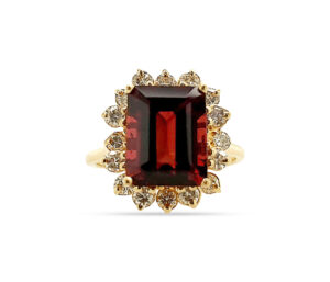 Garnet And Diamond Ring