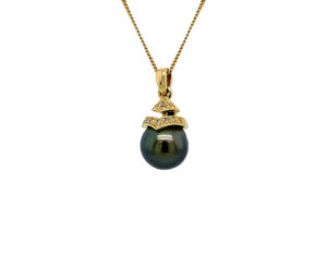 Tahitian Black Pearl And Diamond    Pendant